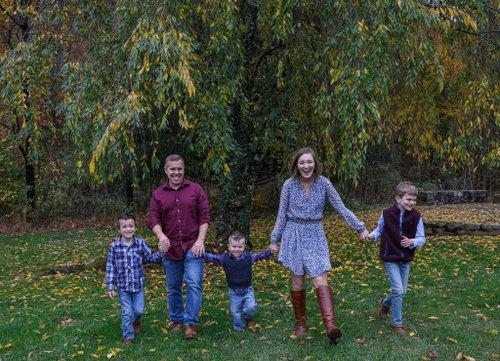 carousel-hero-element image-0